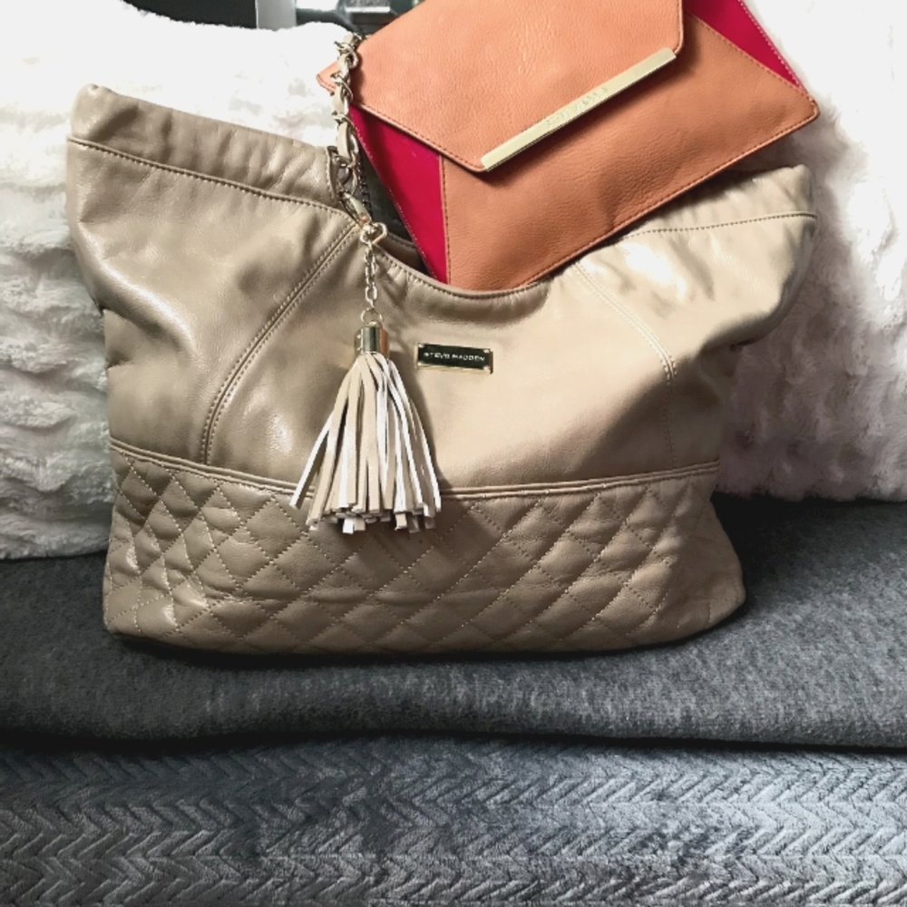 Two steve Madden bags